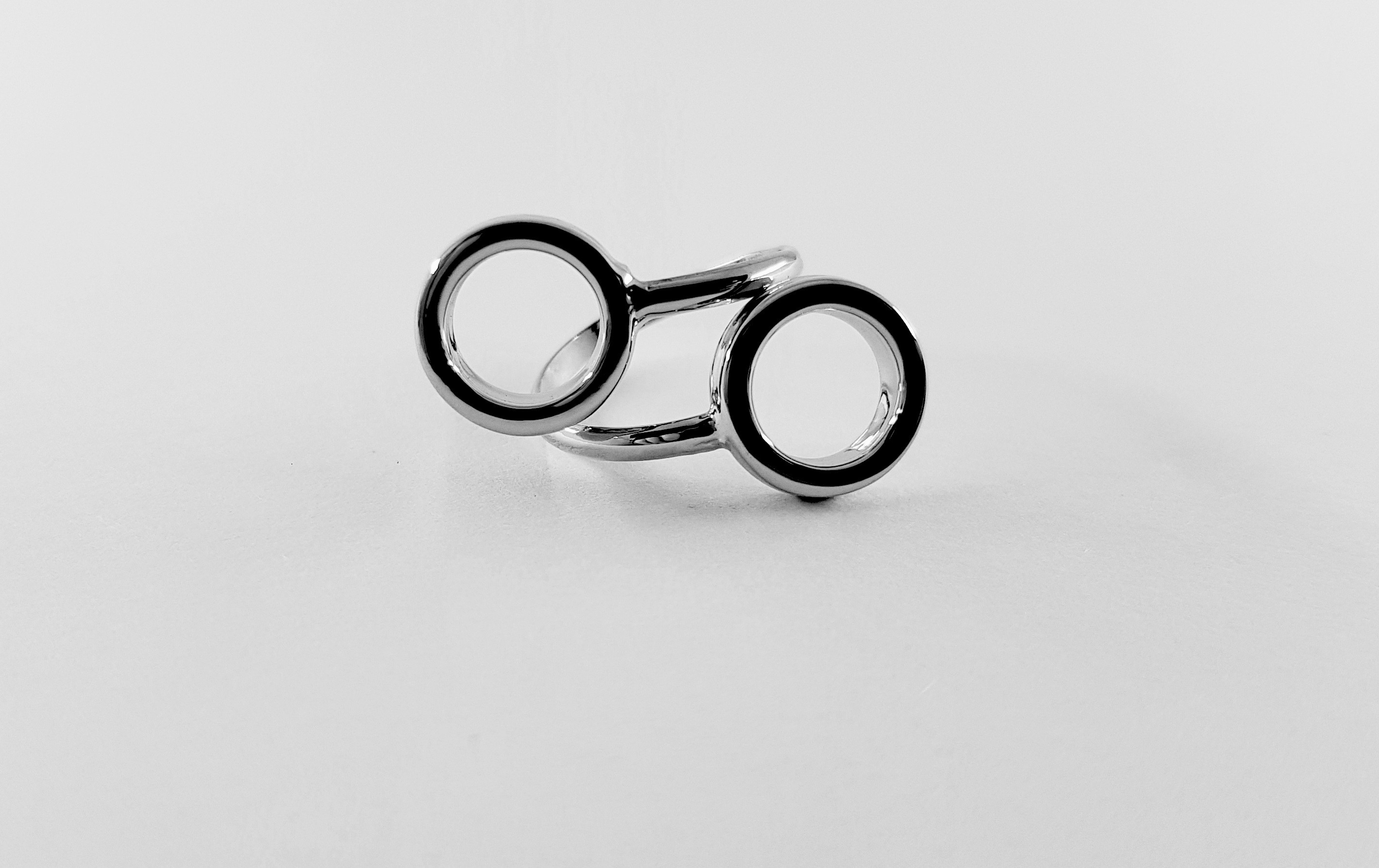 Anello in Argento 925 con Cerchi